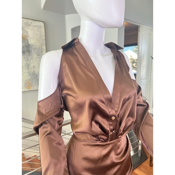 Ser.o.ya Shea Silk Dress in Chocolate - Picture 3 of 14